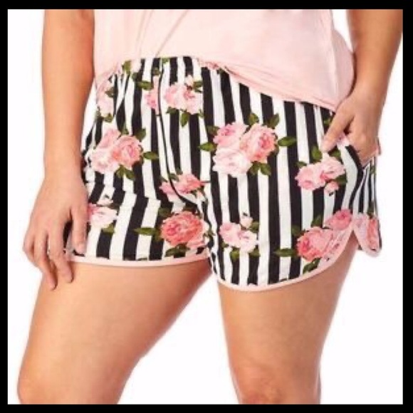 BETSEY JOHNSON Rose Stripe 3 Piece Lounge Set - Picture 5 of 5